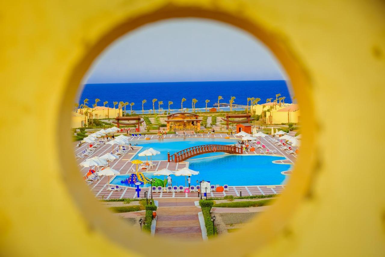 Amarina Queen Resort & Aqua Park Marsa Alam Exterior photo